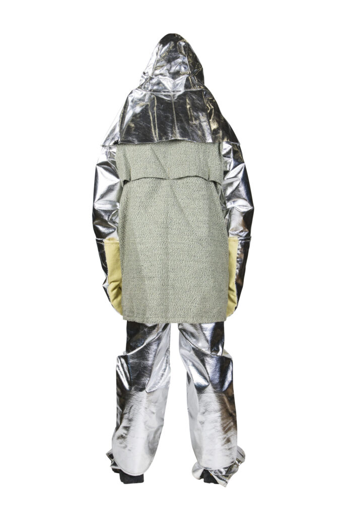 Vetements-protection-chaleur-aluminise-Industries 3R-Danville-Quebec-02